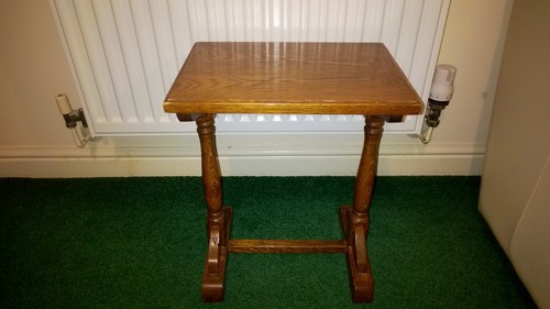 Vintage small oak side - side, /