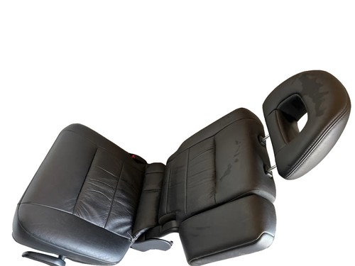 Mitsubishi shogun seat - shogun, rear