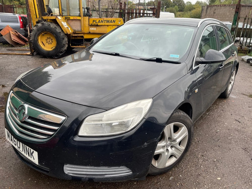 Vauxhall insignia estate black - vauxhall,
