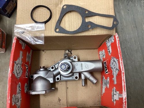 Peugeot 504 505 - peugeot, pump