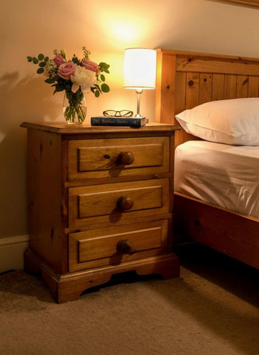 Quality vintage pine - vintage, bedside