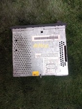 VW GOLF RADIO CASSETTE PLAYER