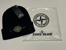 STONE ISLAND BADGE BEANIE HAT