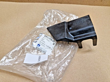 Vauxhall Corsa D Front Bumper Left Mounting Bracket 13286037 2006-2014 Genuine