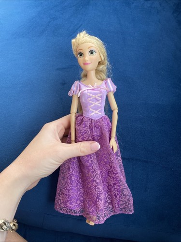 Disney store tangled inch - disney,
