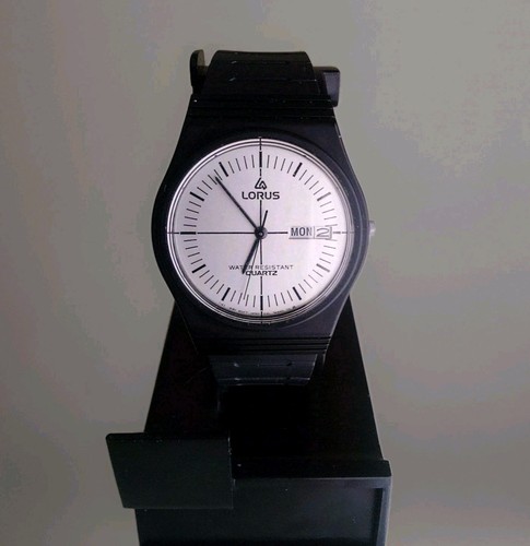 Lorus sport watch day date - lorus,