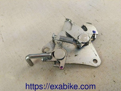 Seat lock for honda cbr - seat,