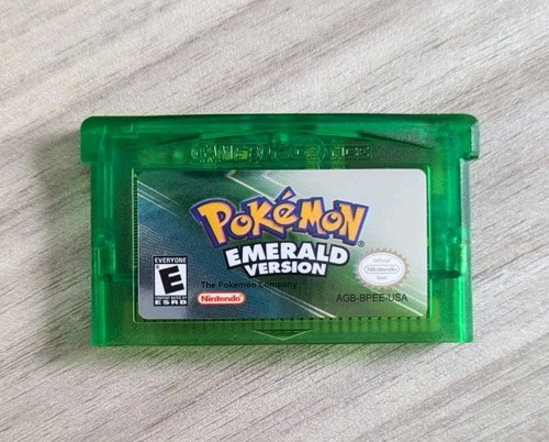 Pokemon emerald gameboy - pokemon,