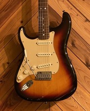 Fender 60th Diamond Anniversary American Stratocaster LEFT HANDED  (no250814)