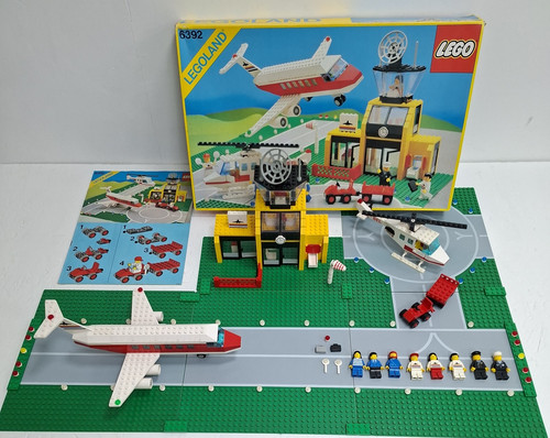Vintage lego 6392 airport - lego,