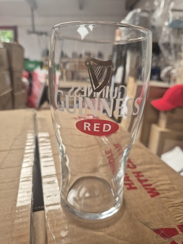 Extremely rare guiness red - 1,
