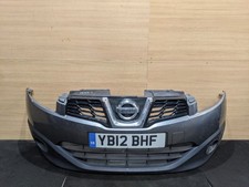 NISSAN QASHQAI MK1 FL J10 COMPLETE FRONT BUMPER IN GREY WITH CAMERA KAD