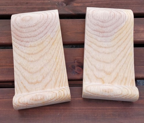 Minimalist wooden corbels - minimalist, for