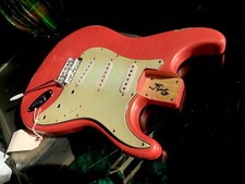 STRAT BODY RELIC 60s NitroThinSkinLacquer TANGERINE Pearll order yours JVGuitars