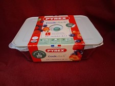 Large Pyrex Cook & Save 2.6L
