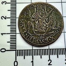 X542: 1586 Elizabeth 1st