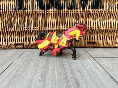 Papo medieval red yellow - medieval,