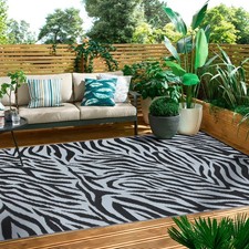 Boulder Bee Outdoor Rugs