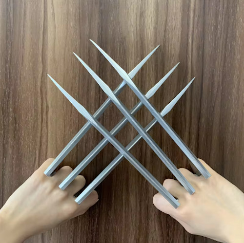 Wolverine style claws - wolverine,