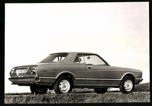 Photograph car toyota cressida - photograph,