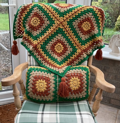 Granny square type - square,