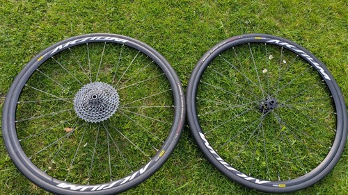 Mavic aksium elite ust 700c - aksium,