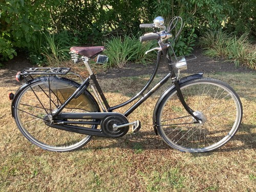 Pashley ladies sovereign bike - pashley,