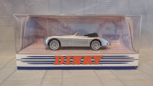 Matchbox dinky collection - matchbox,