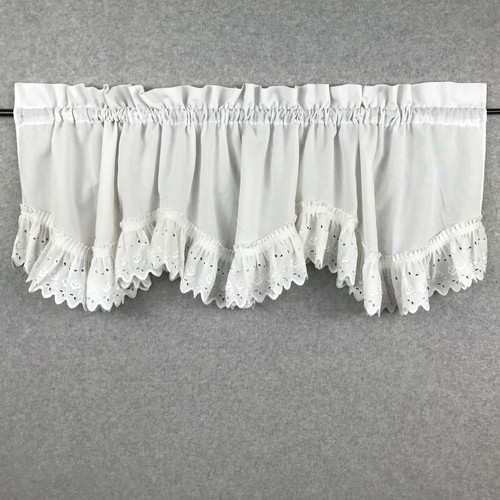 White ruffled hem - white, lace