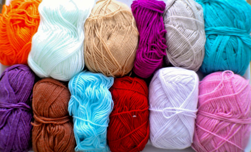 Job lot knitting yarn - job,
