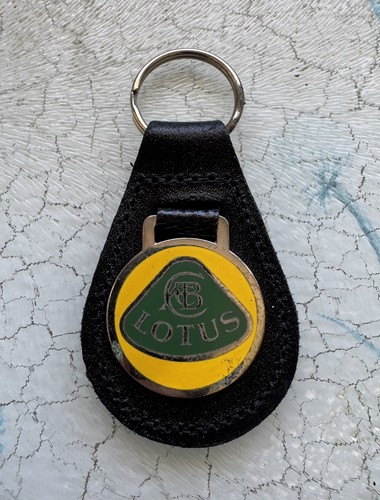 1980 lotus keyring - 1980/90’s, key