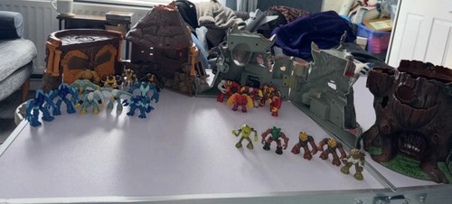 Gormiti figures and playsets - figures,