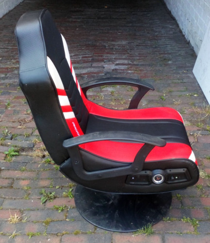 Rocker gaming chair - x,