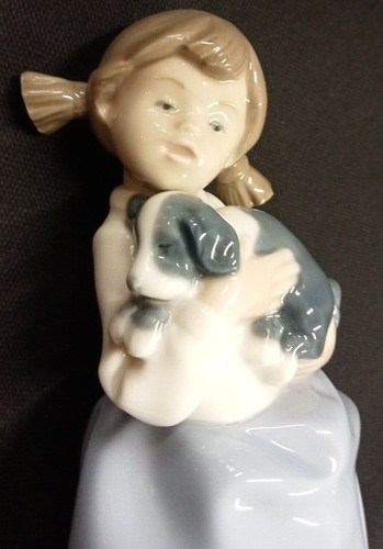 Nao lladro girl - by, with
