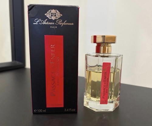 Rare gold cap - , l'artisan