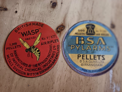 Wasp 177 red - red, &
