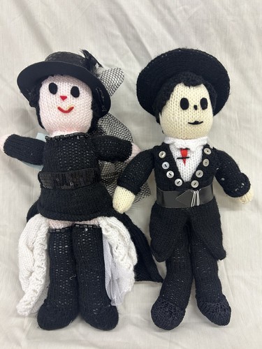 Knitted steam punk bride and - knitted,