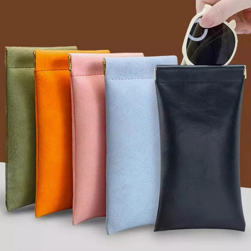 Magnetic glasses case with - case,