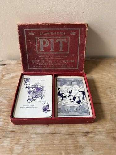 Pit card game parker - game,
