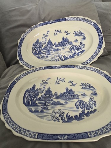 Pair vintage booths real - pair,