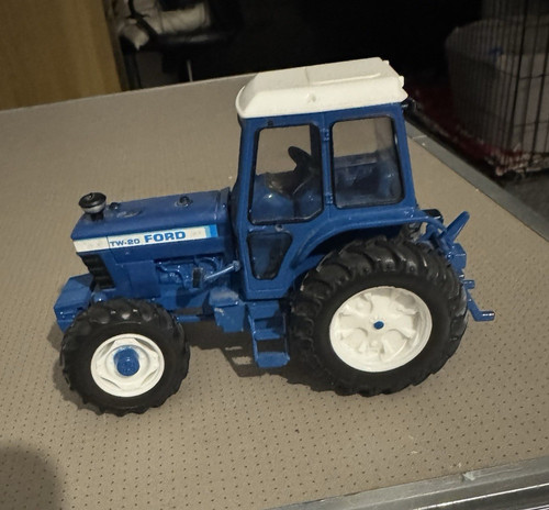 Ford blue white - ford, tw-20