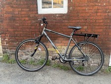 Apollo Guru Mens Hybrid Bike - L Frame (Barely Used)