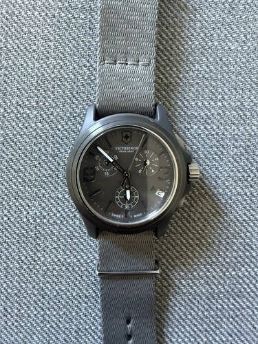 Victorinox gray tactical - victorinox,