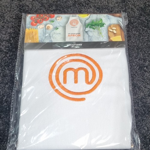 White masterchef branded apron - white,