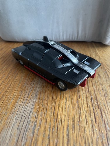 Dinky 105 captain scarlet - dinky,