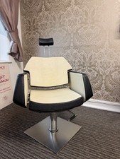 Hd brow chair white and black 