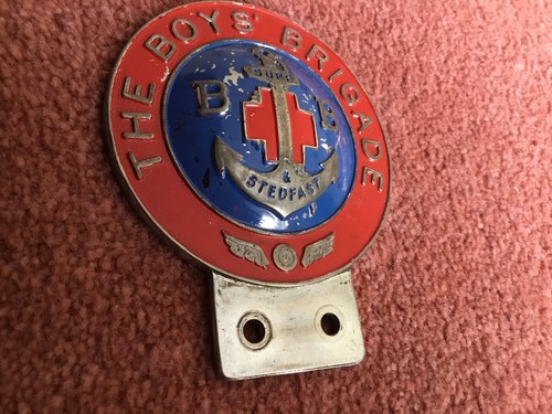 Vintage car badge - badge, boys