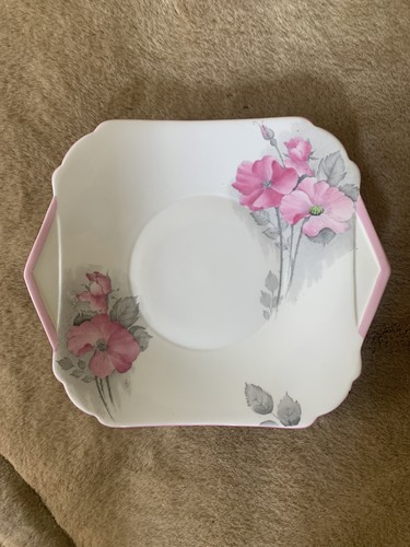 1930 cake serving - cake, plate