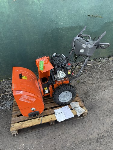 Husqvarna snow blower st230p - blower,