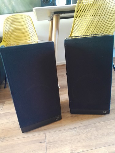 Kef celeste 111 - celeste, standing